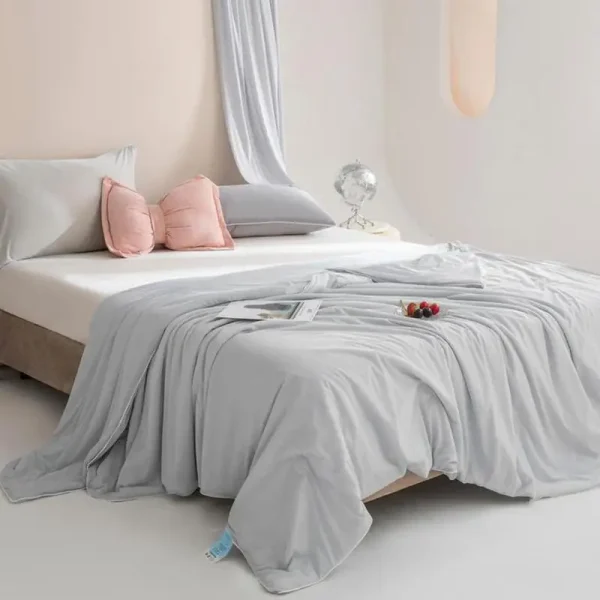 Cooling Summer Comforter Soft Breathable Cool Comforter For Summer Portable Sleeping Canopy Multifunctional Machine Washable - Image 2